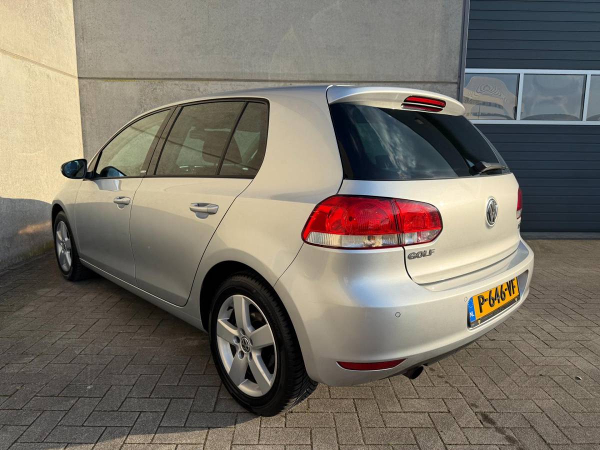 Volkswagen Golf Volkswagen Golf Variant 1.2 TSI Highline, NAVI, STOELVERWARMING, NWE KETTING&APK!