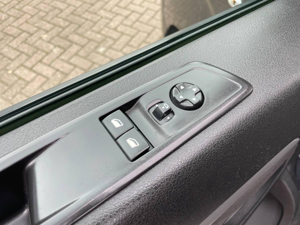 Peugeot Expert Peugeot Expert 231L 2.0 BlueHDI 180 DC Premium dubbel cabine, AUTOMAAT, 177PK, 1E EIG AFK!