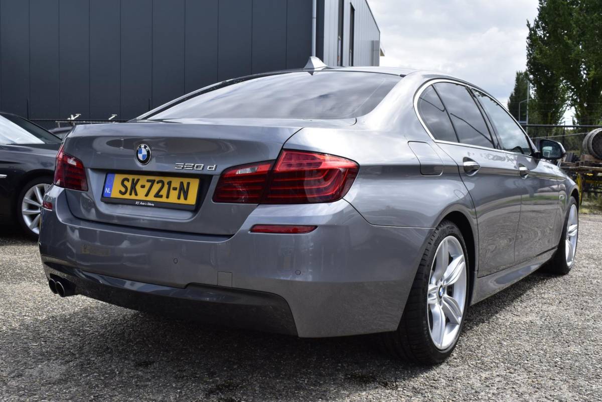 BMW 5 Serie BMW 5-serie 520d High Executive m pakket 121000 kilometer