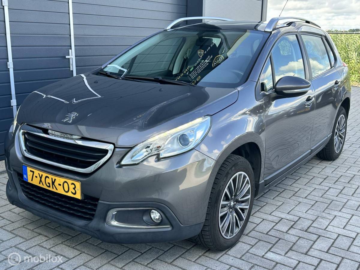 Peugeot 2008 Peugeot 2008 1.2 PureTech Active