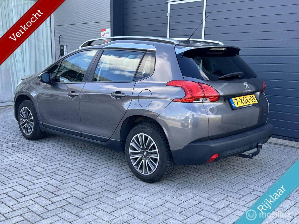 Peugeot 2008 Peugeot 2008 1.2 PureTech Active