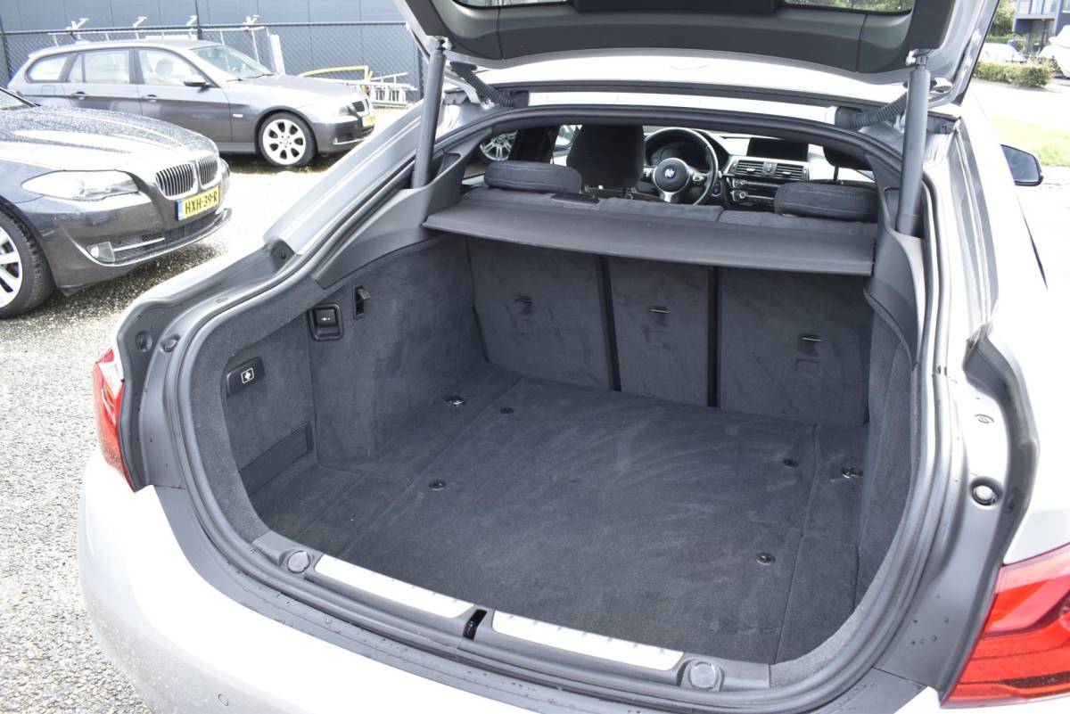 BMW 4 Serie BMW 4-serie Gran Coupé 418i Executive m sport nl auto 73000 km
