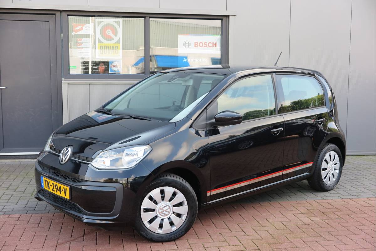 Volkswagen up! Volkswagen Up! 1.0 BMT 60pk move up! , DAB+ radio, Maps&More , Airco , etc Cruisecontrol tegen €550,- meerprijs .