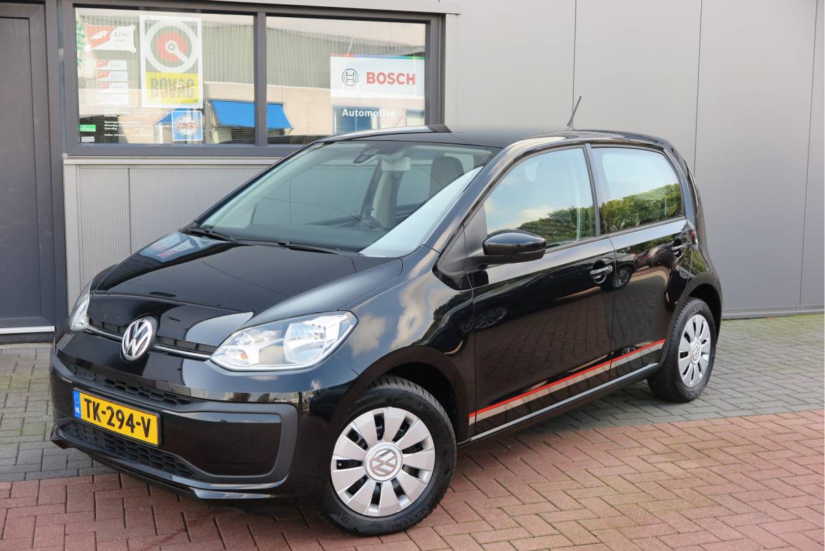 Volkswagen up! Volkswagen Up! 1.0 BMT 60pk move up! , DAB+ radio, Maps&More , Airco , etc Cruisecontrol tegen €550,- meerprijs .