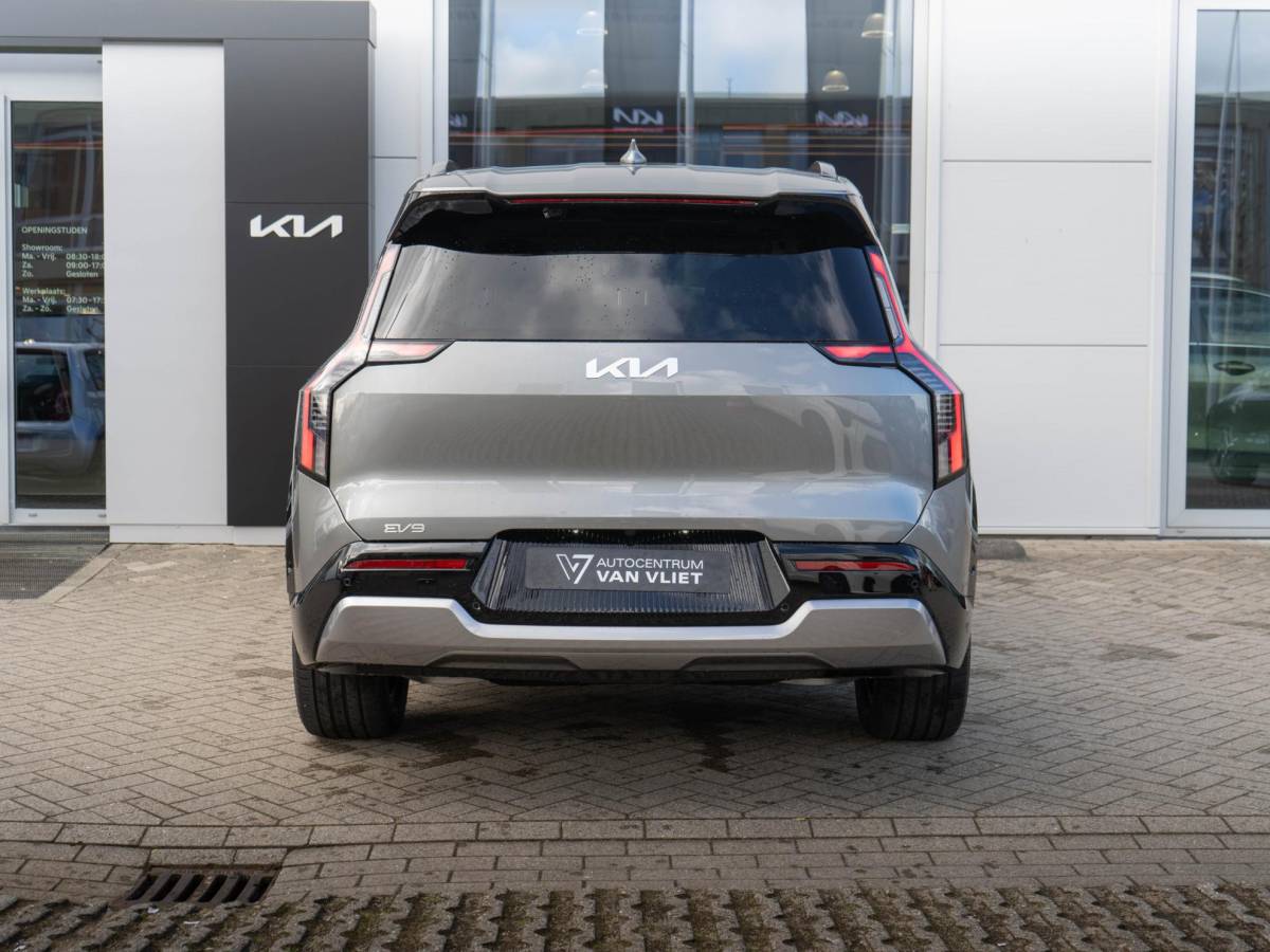 Kia EV9 Kia EV9 Plus Advanced AWD 99.8 kWh | Premium Audio | Camera | Stoel&Stuur Verwarming | Navi | 19″ | Adapt. Cruise