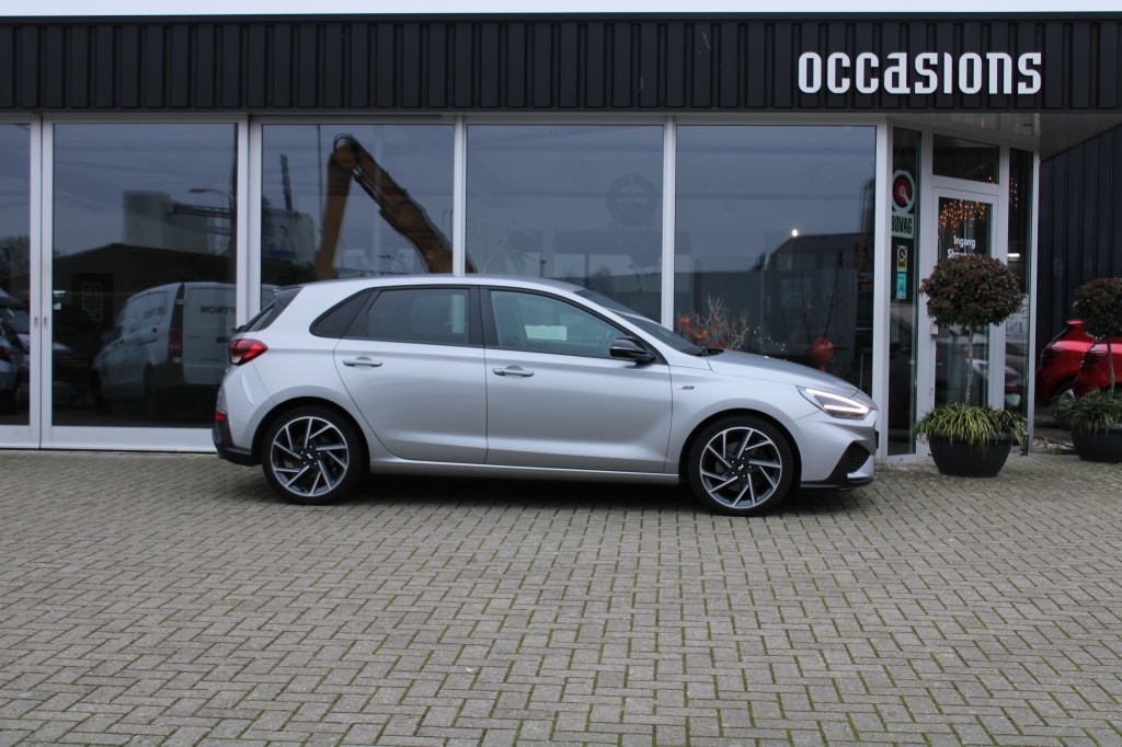 Hyundai i30 Hyundai i30 1.5 T-GDi MHEV NLine