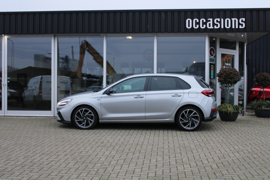 Hyundai i30 Hyundai i30 1.5 T-GDi MHEV NLine