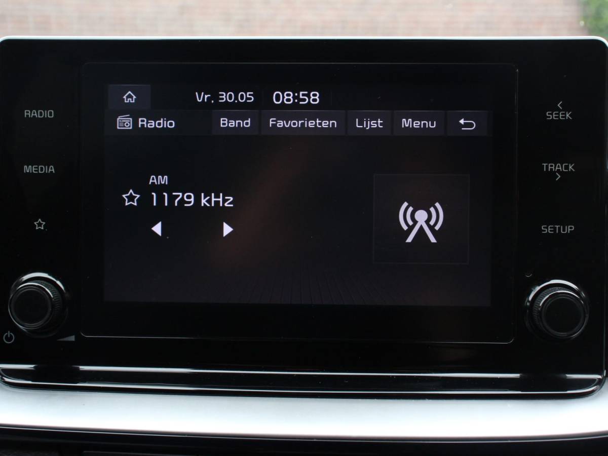 Kia Ceed Sportswagon Kia Ceed Sportswagon 1.6 GDI PHEV DynamicLine Climate control Achteruitrijd camera Cruise control Parkeersensoren LED Lane assist Apple Carplay/ Android auto