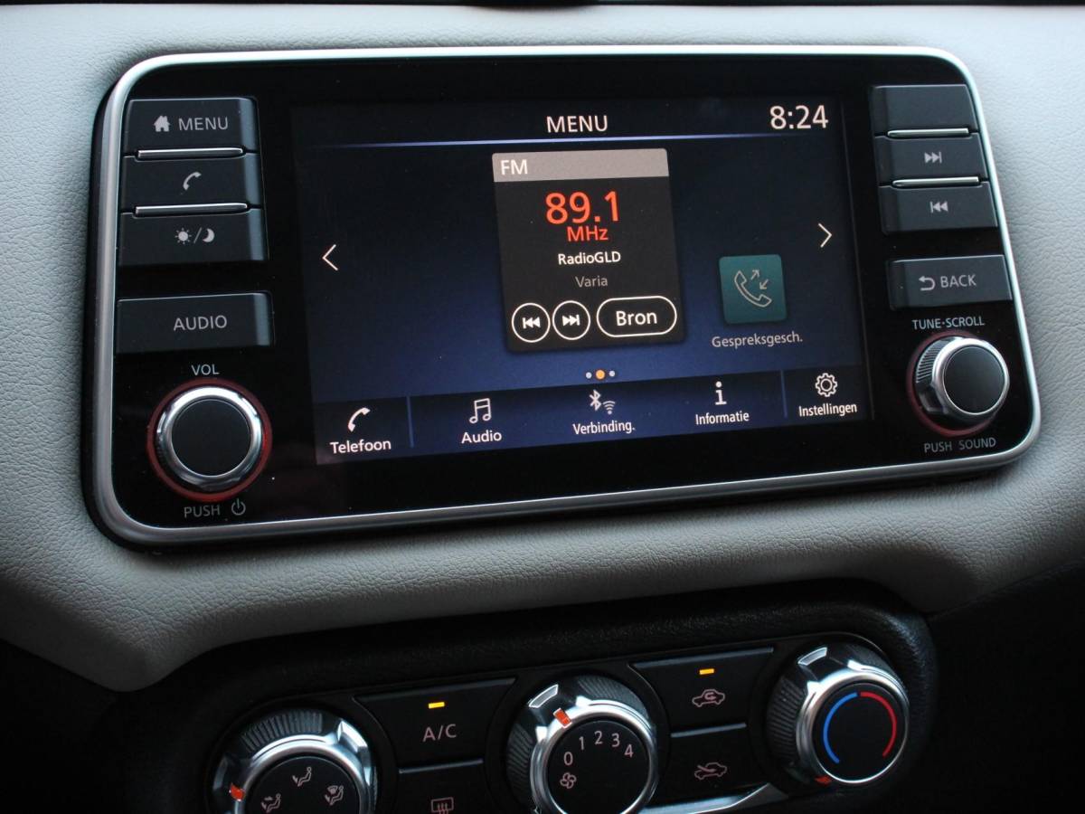 Nissan Micra Nissan Micra 1.0 IG-T Acenta Airco Cruise control Radio LED Apple Carplay/ Android Auto
