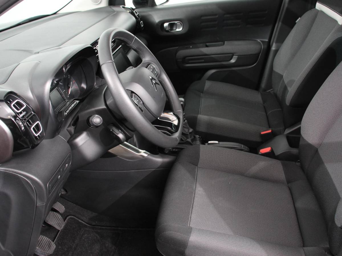 Citroën C3 Aircross Citroen C3 Aircross 1.2 PureTech 110pk You Navigatie | Apple Carplay/Android Auto | Climate Control | Cruise Control | Dab | Parkeer sensoren