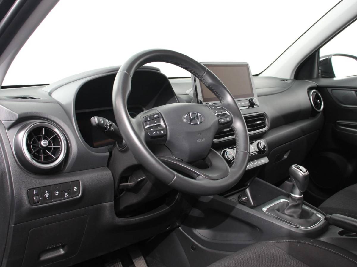 Hyundai Kona Hyundai Kona 1.0 T-GDI Comfort Climate control Cruise control Parkeersensoren LED Keyless Navigatie Apple Carplay/ Android Auto