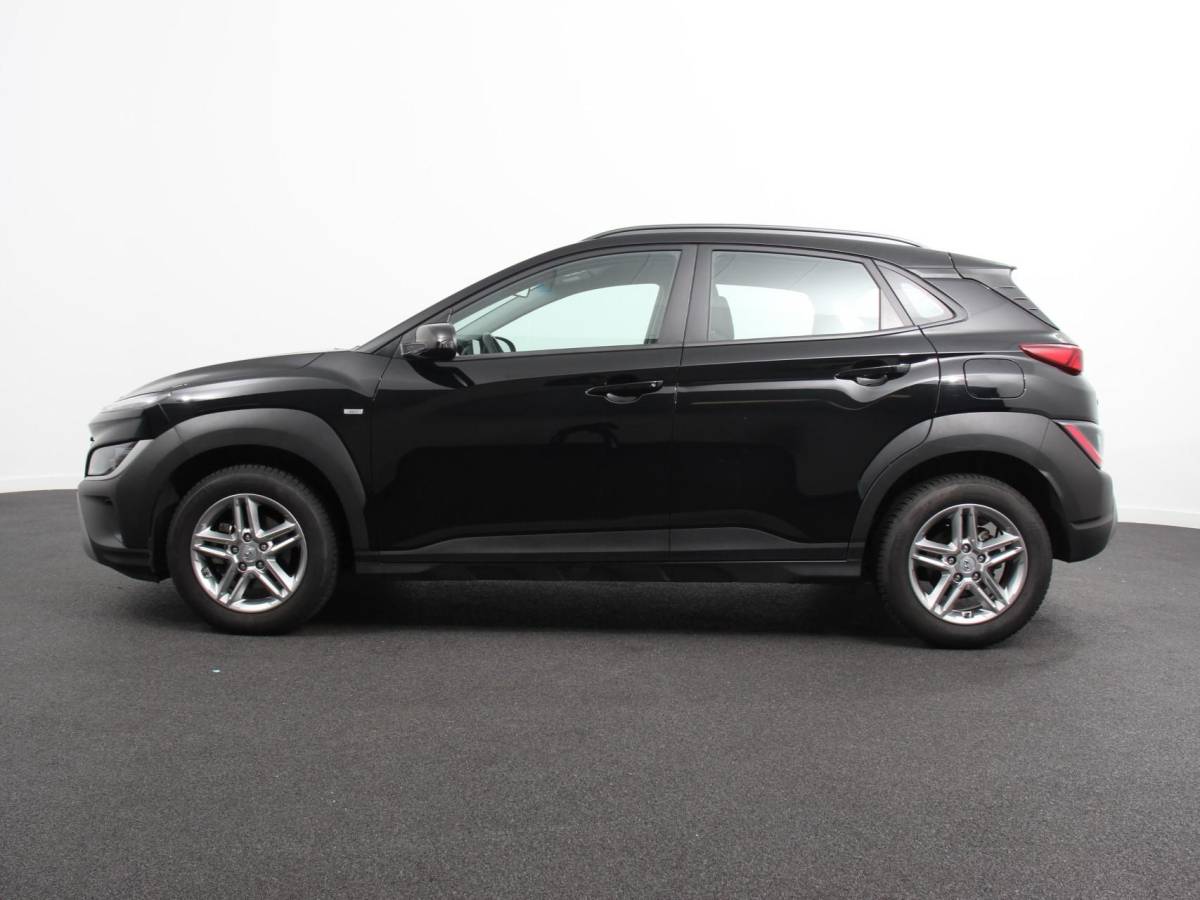 Hyundai Kona Hyundai Kona 1.0 T-GDI Comfort Climate control Cruise control Parkeersensoren LED Keyless Navigatie Apple Carplay/ Android Auto