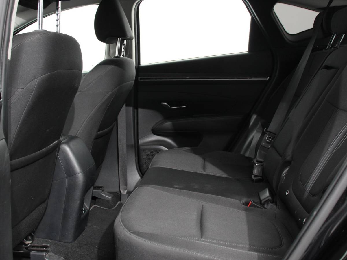 Hyundai Tucson Hybrid Hyundai Tucson 1.6 T-GDI HEV Comfort | Climate control | Adaptieve Cruise Control | Parkeersensoren | Achteruitrij camera | Navigatie | Voorstoelen verwarmd | Apple Carplay/ Android Auto