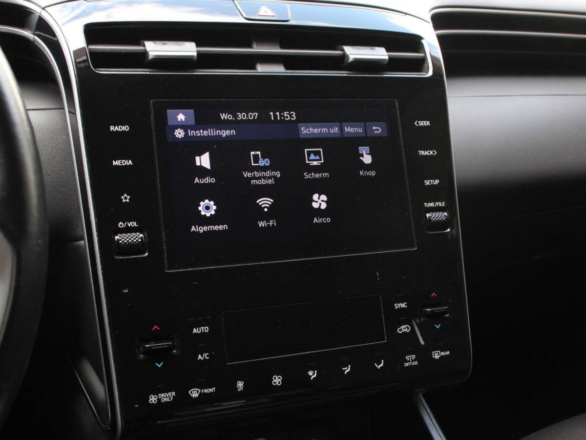 Hyundai Tucson Hybrid Hyundai Tucson 1.6 T-GDI HEV Comfort | Climate control | Adaptieve Cruise Control | Parkeersensoren | Achteruitrij camera | Navigatie | Voorstoelen verwarmd | Apple Carplay/ Android Auto