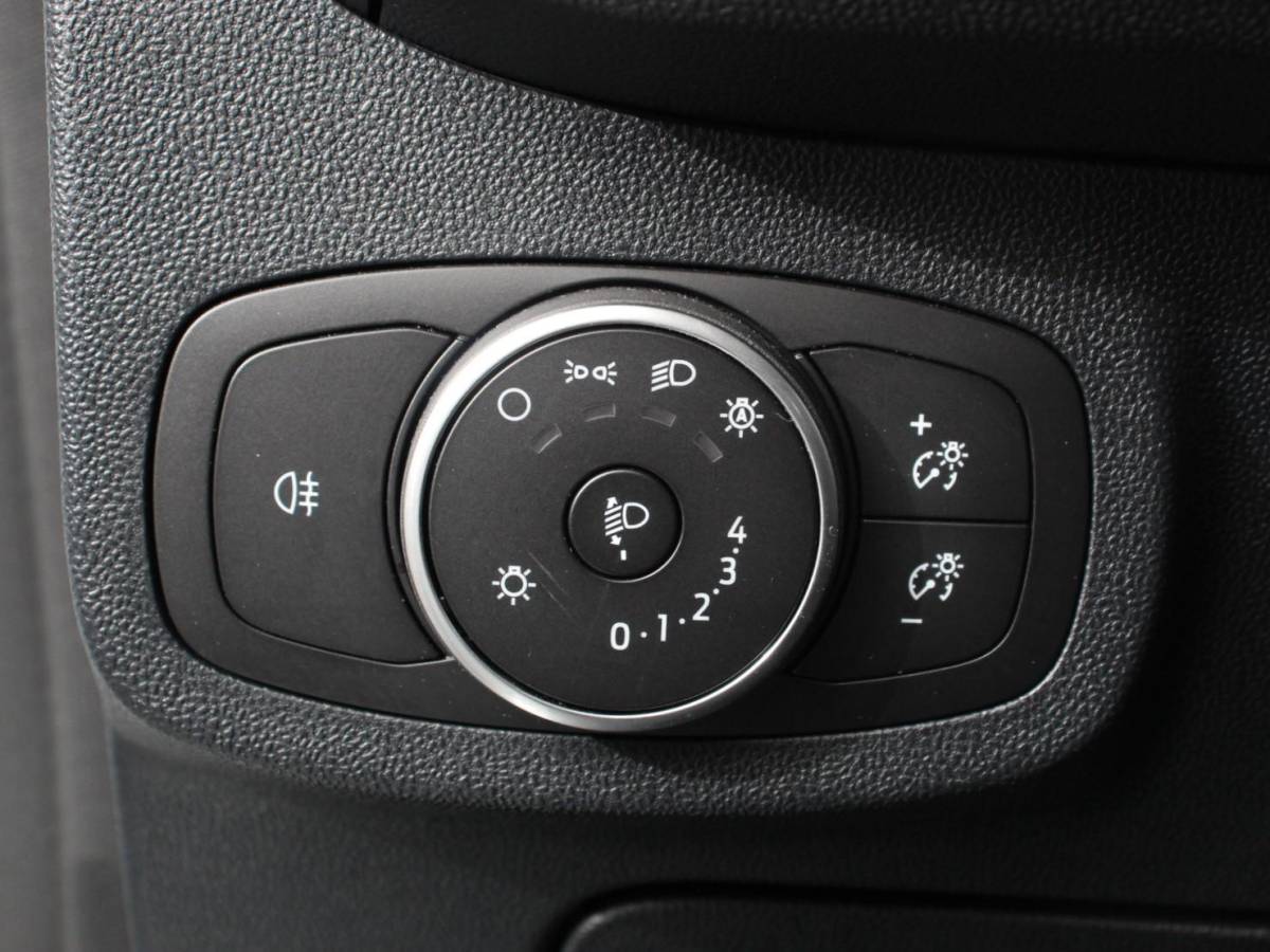 Ford Fiesta Ford Fiesta 1.1 Trend | Airco | Touch screen | 5 deurs