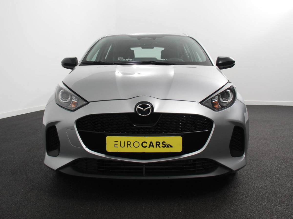 Mazda 2 Hybrid Mazda 2 Hybrid 1.5 Prime-line Airco Adaptieve cruise control Achteruitrijcamera Lane assist Radio Apple Carplay/ Android auto
