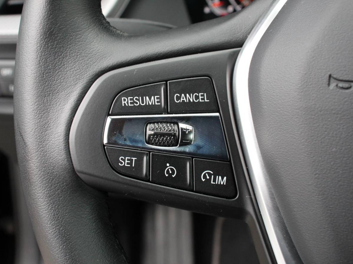 BMW 2 Serie BMW 2-serie Gran Coupé 218i Automaat Introduction Edition |  Panorama dak | Camera | Navigatie | Lichtmetalen velgen | Parkeer sensoren | Climate Control