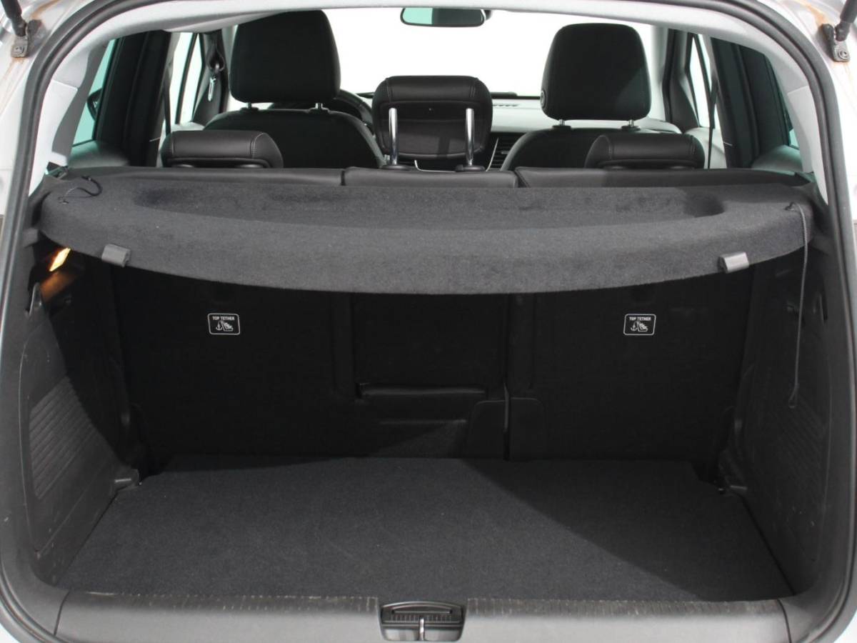 Opel Crossland Opel Crossland 1.2 Turbo 130pk Automaat Elegance | Navigatie | Camera | Climate Control | Dab | Lichtmetalen velgen | Cruise Control | Led
