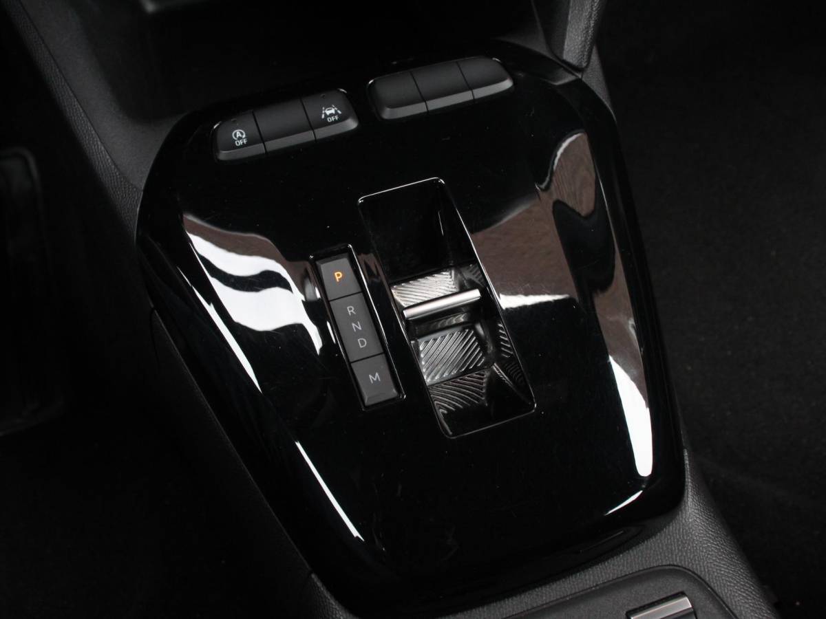 Opel Corsa Opel Corsa 1.2 Turbo 100pk Automaat GS | Navigatie | Apple Carplay/Android Auto | Digitale Cockpit | Camera | Parkeer sensoren | Airco |