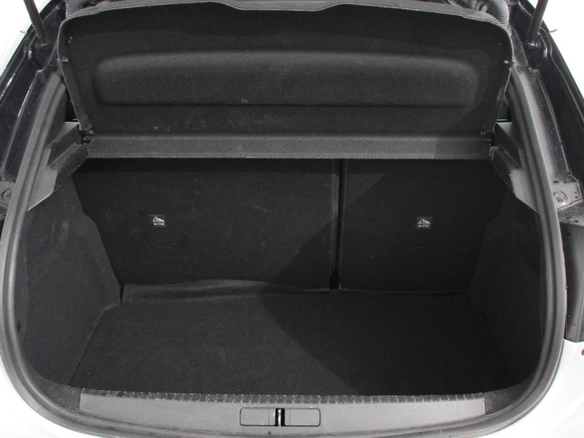 Opel Corsa Opel Corsa 1.2 Turbo 100pk Automaat GS | Navigatie | Apple Carplay/Android Auto | Digitale Cockpit | Camera | Parkeer sensoren | Airco |