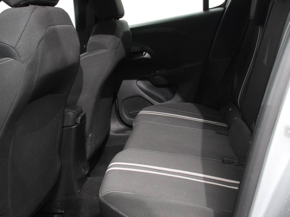 Opel Corsa Opel Corsa 1.2 Turbo 100pk Automaat GS | Navigatie | Apple Carplay/Android Auto | Digitale Cockpit | Camera | Parkeer sensoren | Airco |