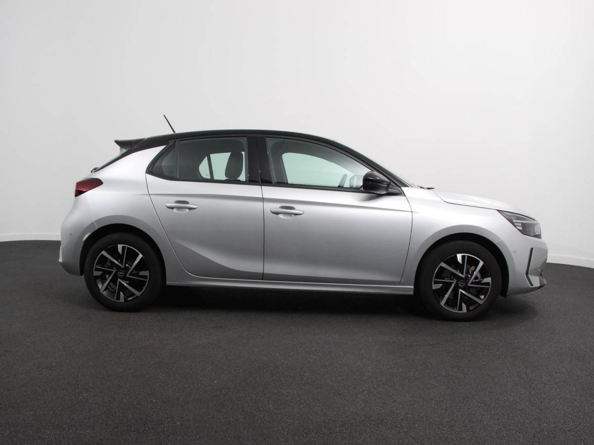 Opel Corsa Opel Corsa 1.2 Turbo 100pk Automaat GS | Navigatie | Apple Carplay/Android Auto | Digitale Cockpit | Camera | Parkeer sensoren | Airco |