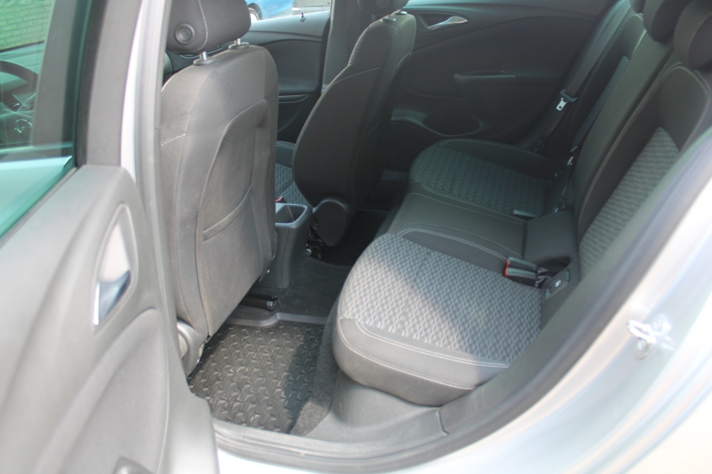 Opel Astra Opel Astra Sports Tourer 1.0 T. Online Ed.