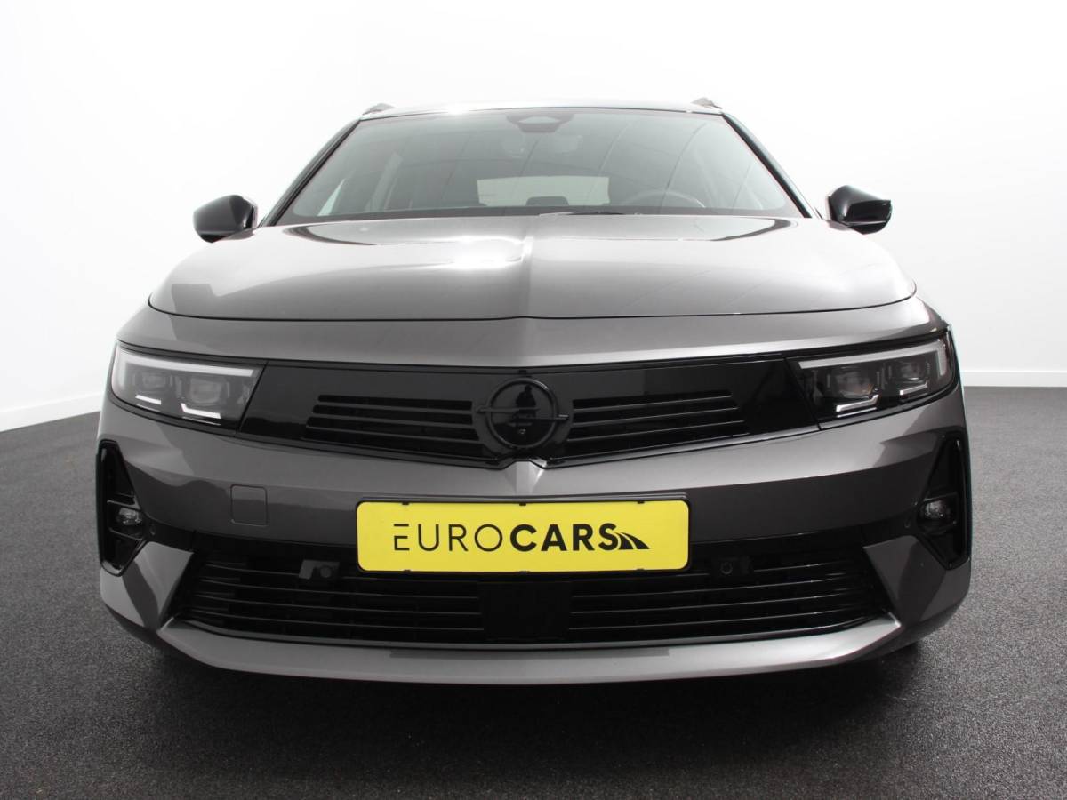 Opel Astra Opel Astra Sports Tourer 1.2 Turbo GS Climate control Cruise control Parkeersensoren Achteruitrij camera Navigatie LED Apple Carplay/ Andriod Auto