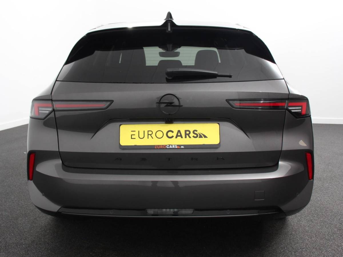 Opel Astra Opel Astra Sports Tourer 1.2 Turbo GS Climate control Cruise control Parkeersensoren Achteruitrij camera Navigatie LED Apple Carplay/ Andriod Auto