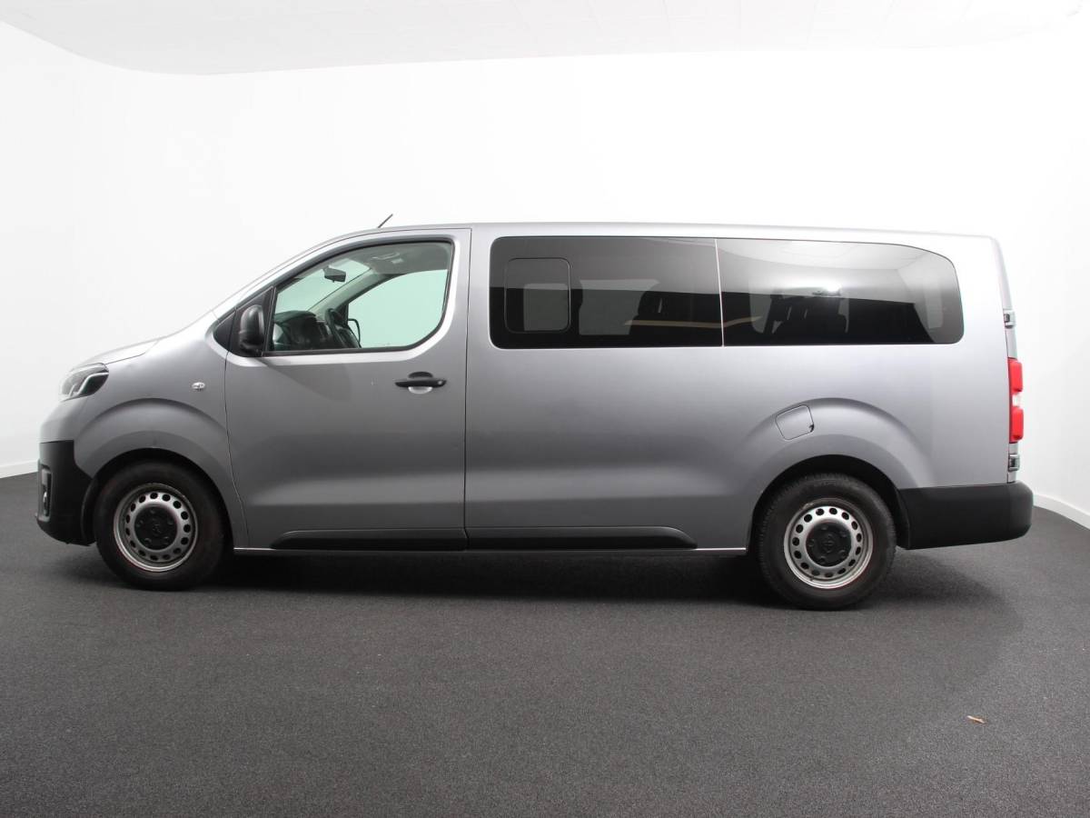 Toyota ProAce Toyota PROACE Shuttle 2.0 D-4D Cool Comfort Long | 9 persoons | Airco | Cruise Control | Bluetooth |