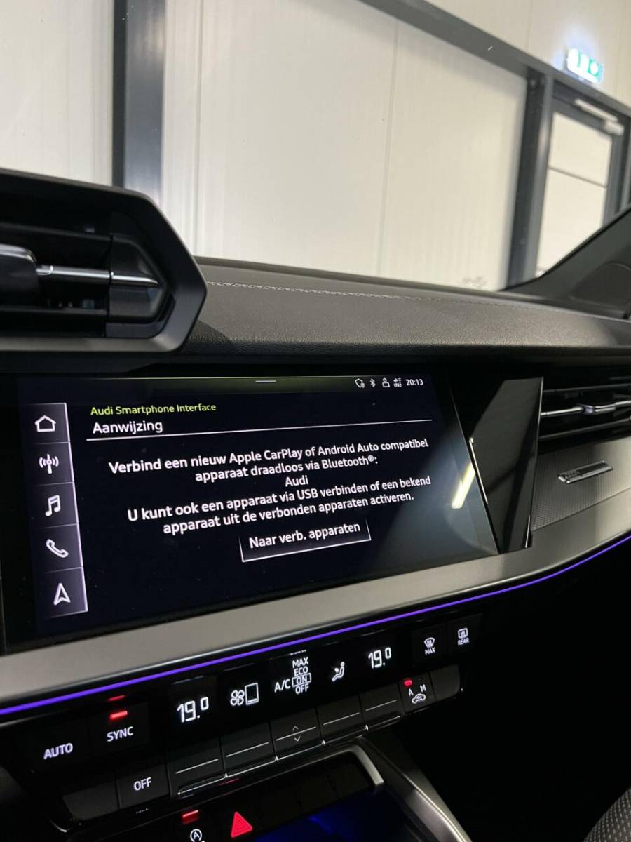 Audi A3 Audi A3 Limousine 35 TFSI edition one  S-line Virtual Sfeer