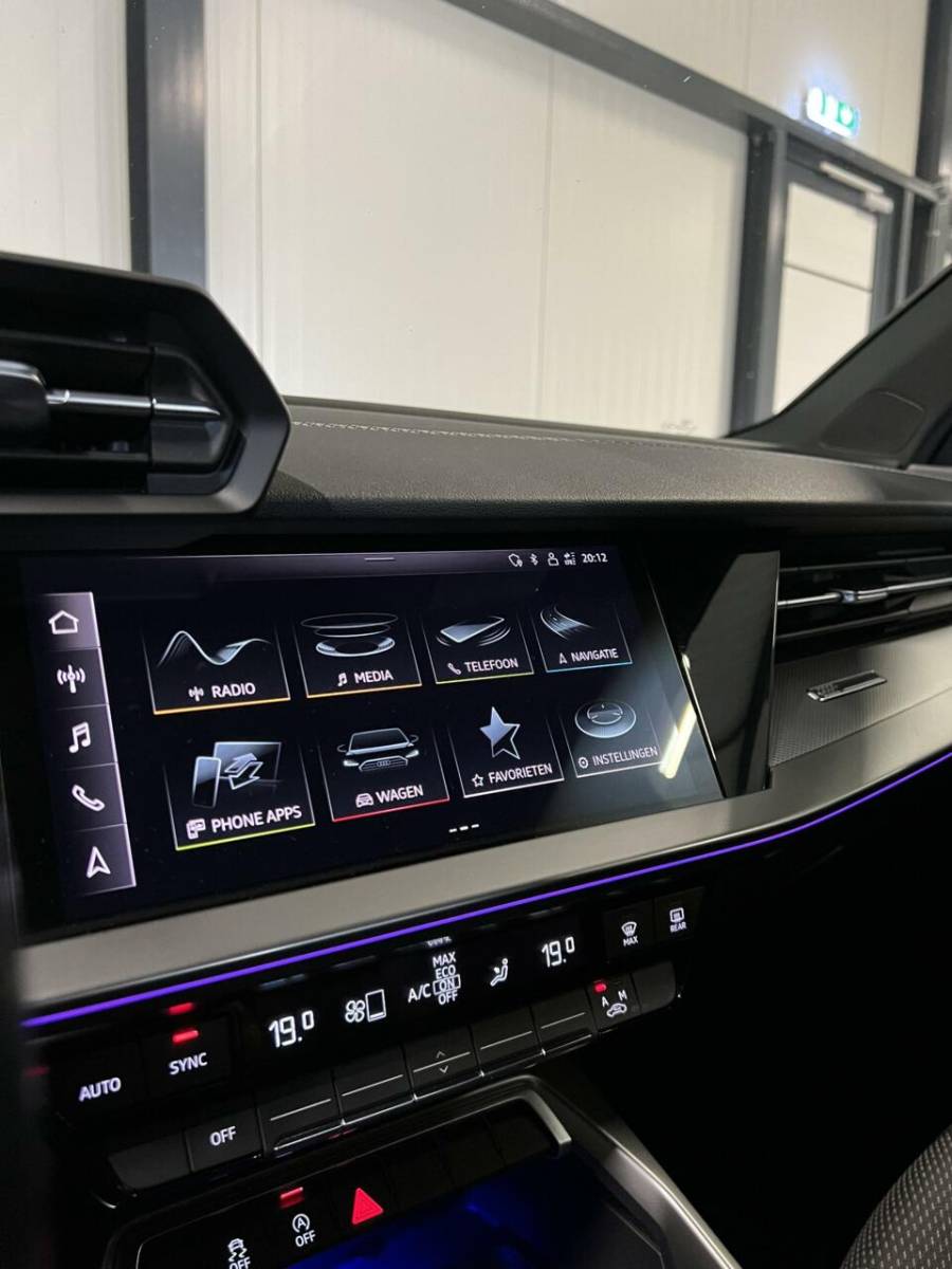 Audi A3 Audi A3 Limousine 35 TFSI edition one  S-line Virtual Sfeer