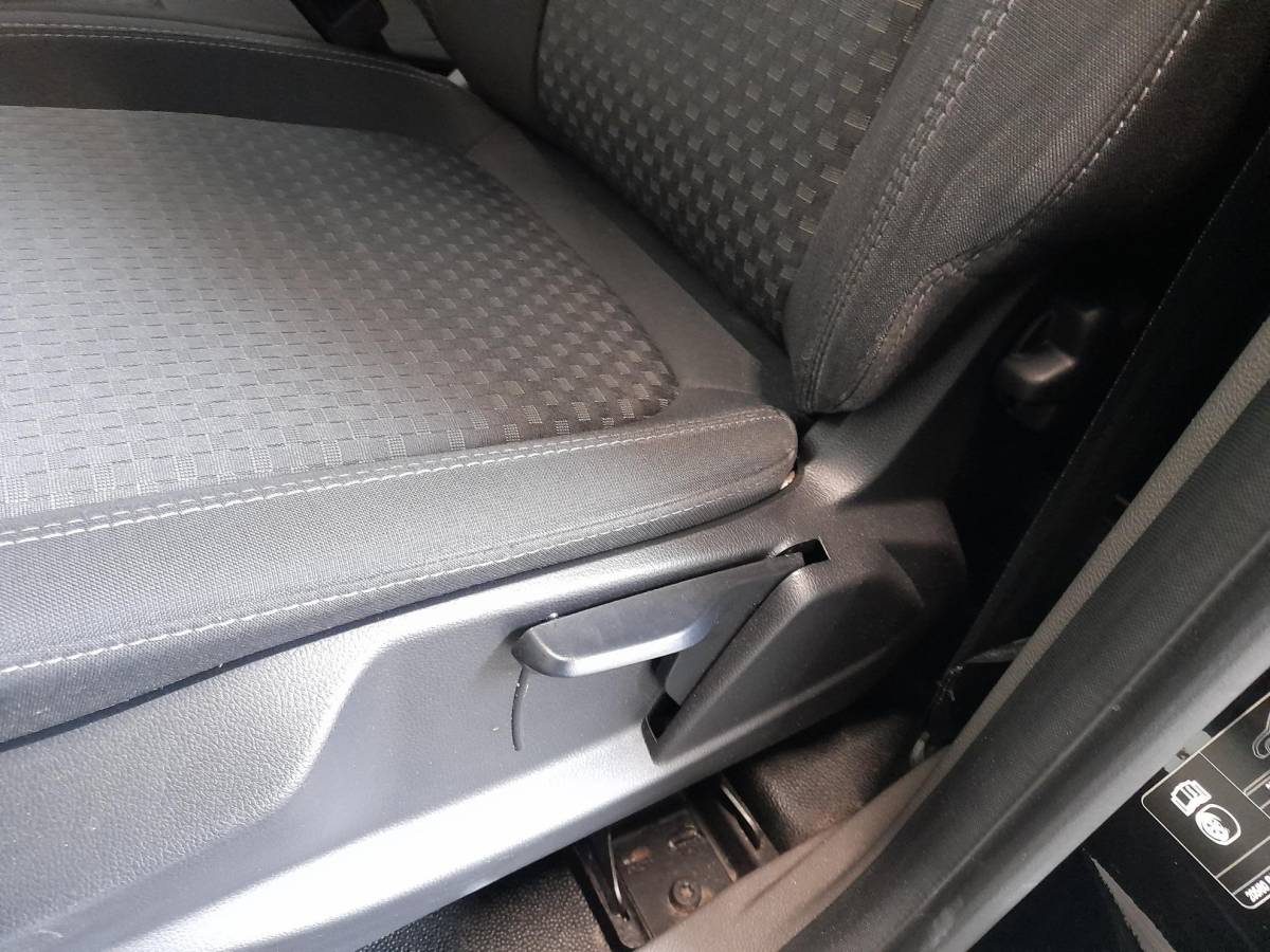 Ford Transit Connect Ford Transit Connect L2 Trend Navigatie Airco  Parkeersensoren  Camera  Bluetooth  Carplay/Android Auto Trekhaak