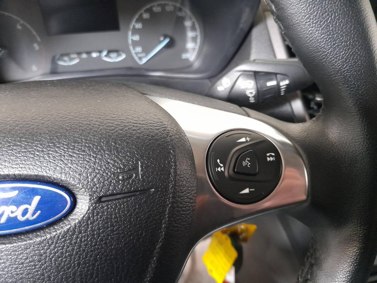 Ford Transit Connect Ford Transit Connect L2 Trend Navigatie Airco  Parkeersensoren  Camera  Bluetooth  Carplay/Android Auto Trekhaak