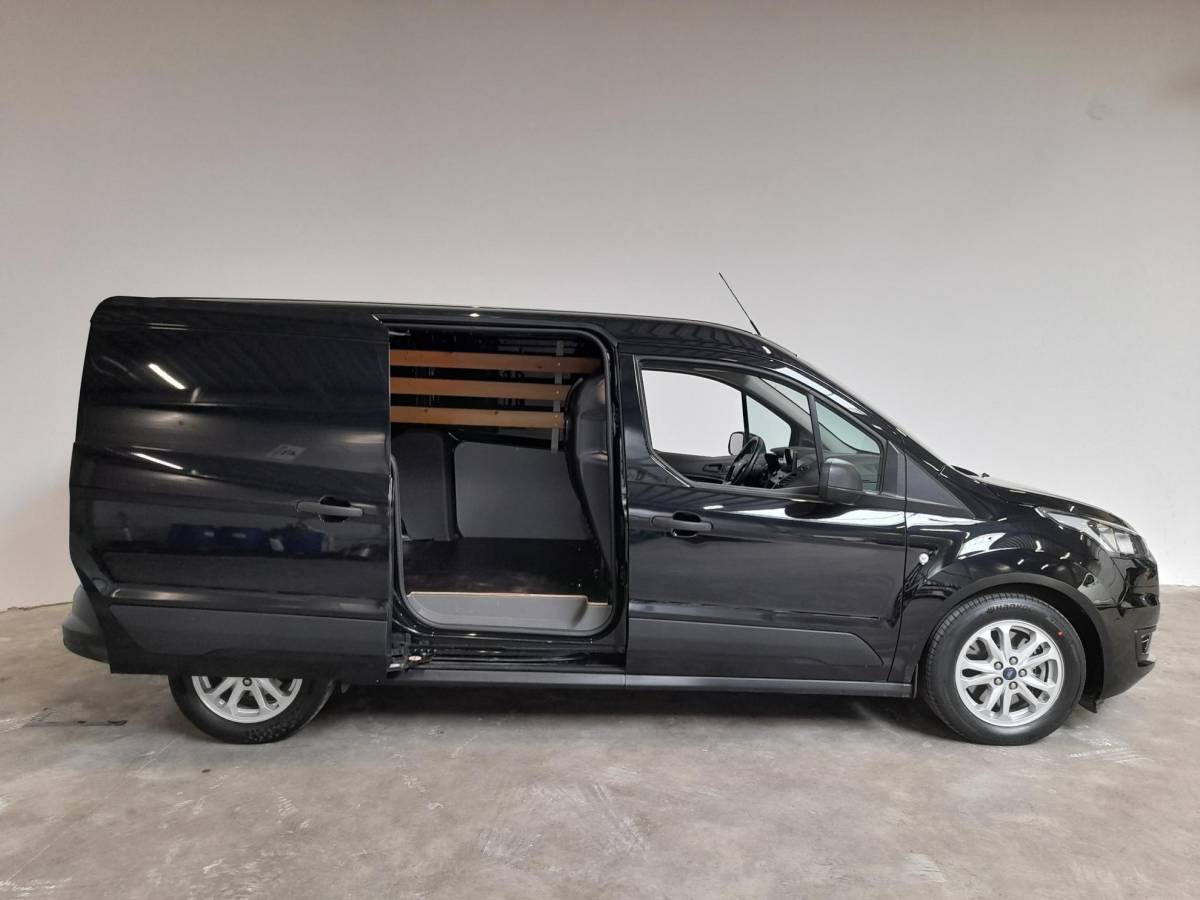 Ford Transit Connect Ford Transit Connect L2 Trend Navigatie Airco  Parkeersensoren  Camera  Bluetooth  Carplay/Android Auto Trekhaak