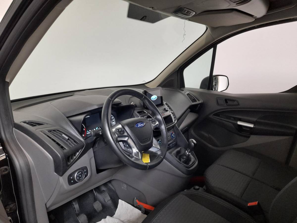 Ford Transit Connect Ford Transit Connect L2 Trend Navigatie Airco  Parkeersensoren  Camera  Bluetooth  Carplay/Android Auto Trekhaak