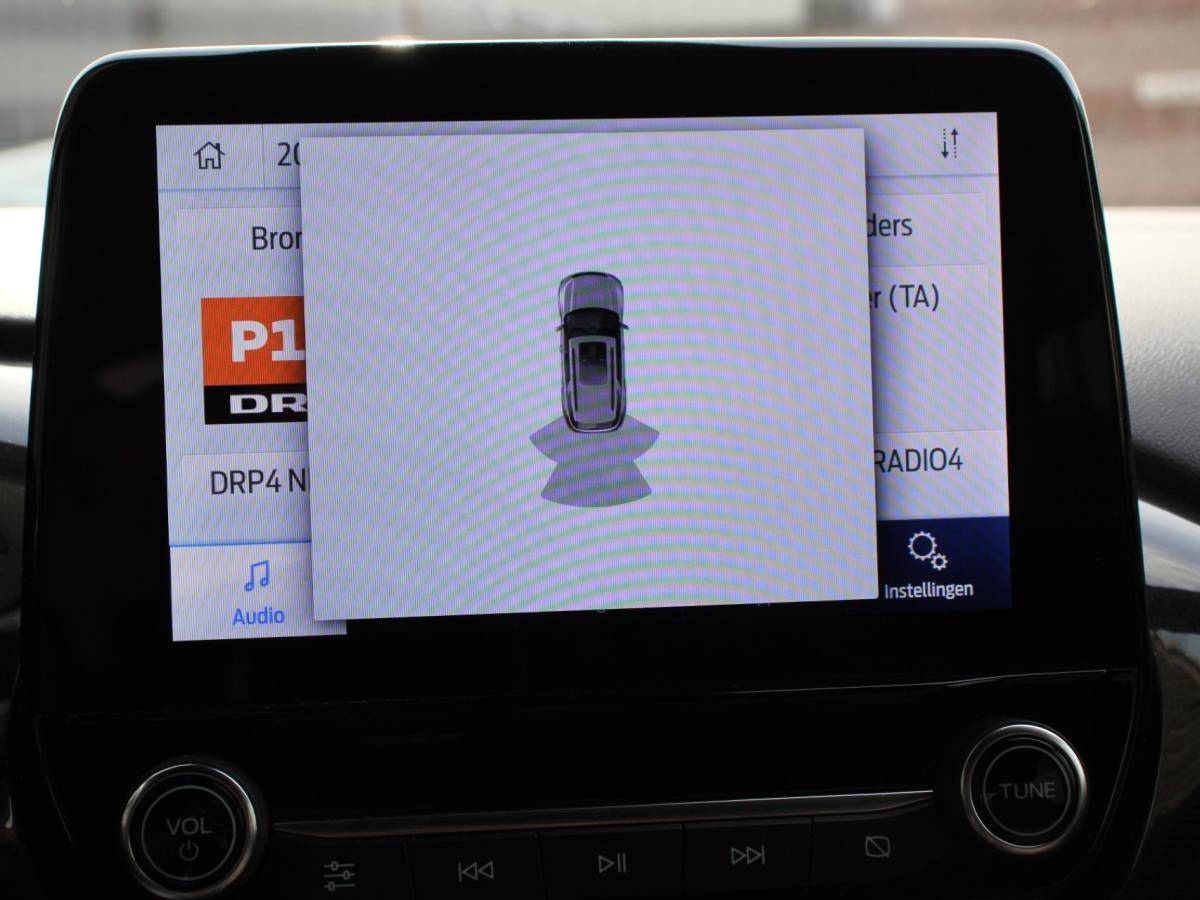 Ford Puma Ford Puma 1.0 EcoBoost 125pk Hybrid ST-Line | Navigatie | Apple Carplay/Android Auto | Climate Control | Cruise Control | Led | Dab | Verwarmde voorstoelen | Parkeer sensoren | Keyless Entry