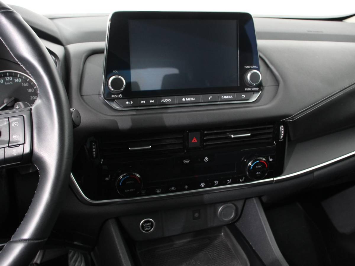 Nissan QASHQAI Nissan Qashqai 1.3 MHEV Xtronic Acenta Navigatie Apple Carplay/Andoid Auto Parkeersensor achter Camera Adaptive Cruise Control Blind Spot Assist Stuur- en stoelverwarming Ledverlichting Climatronic