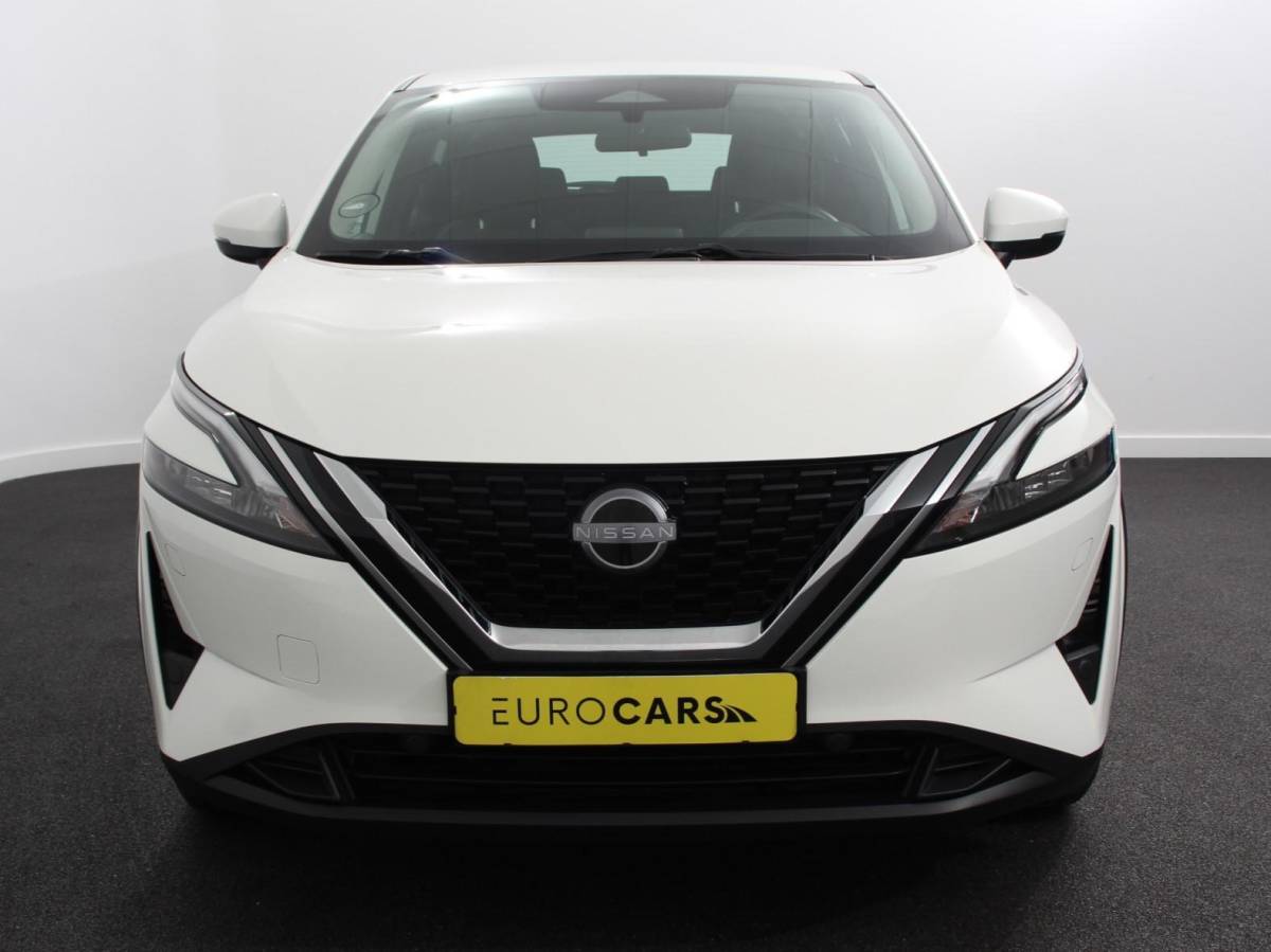 Nissan QASHQAI Nissan Qashqai 1.3 MHEV Xtronic Acenta Navigatie Apple Carplay/Andoid Auto Parkeersensor achter Camera Adaptive Cruise Control Blind Spot Assist Stuur- en stoelverwarming Ledverlichting Climatronic