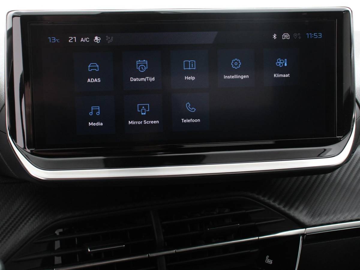 Peugeot 2008 Peugeot 2008 1.2 PureTech 130pk Automaat Allure | Navigatie | Climate Control | Camera 360 | Dab | Led | Lichtmetalen Velgen | Parkeer sensoren | Cruise Control Adaptive | Stoelverwarming
