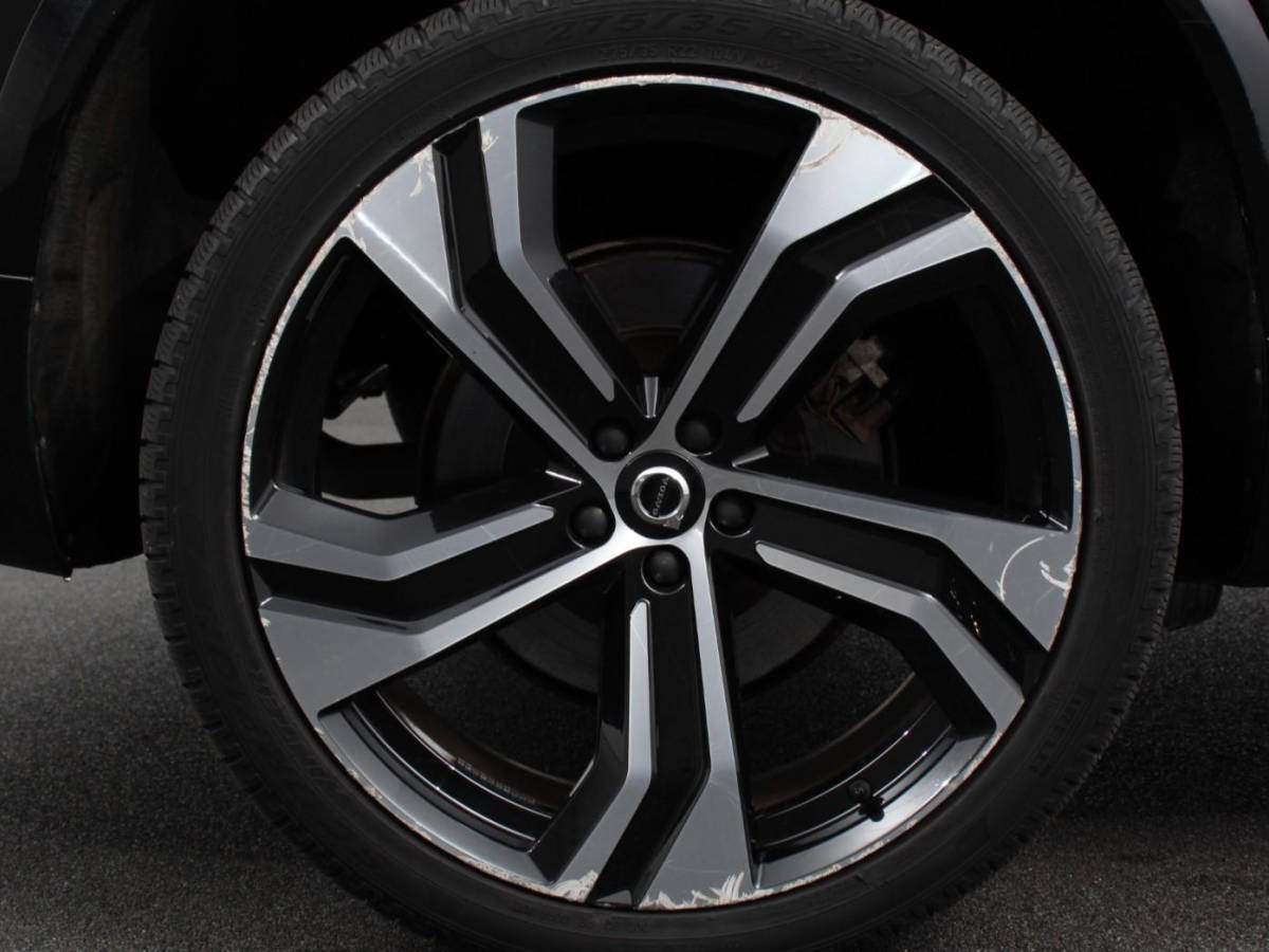 Volvo XC90 Volvo XC90 2.0 T8 Recharge AWD Ultimate Dark | Leder | Panorama-schuifdak | Navigatie | Electrisch bedienbare achterklep | Camera 360* | Elektrische trekhaak Adaptieve cruise control | Keyless | Verwarmde stoelen | LED | Stuurverwarming | Apple Carplay/ Android Auto