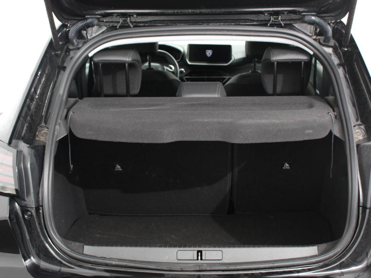 Peugeot 208 Peugeot 208 Hybrid 100 Automaat Allure Navigatie Apple Carplay/ Android Auto Camera Parkeersensoren Adaptive Cruise Control Stoelverwarming Ledverlichting Climate control