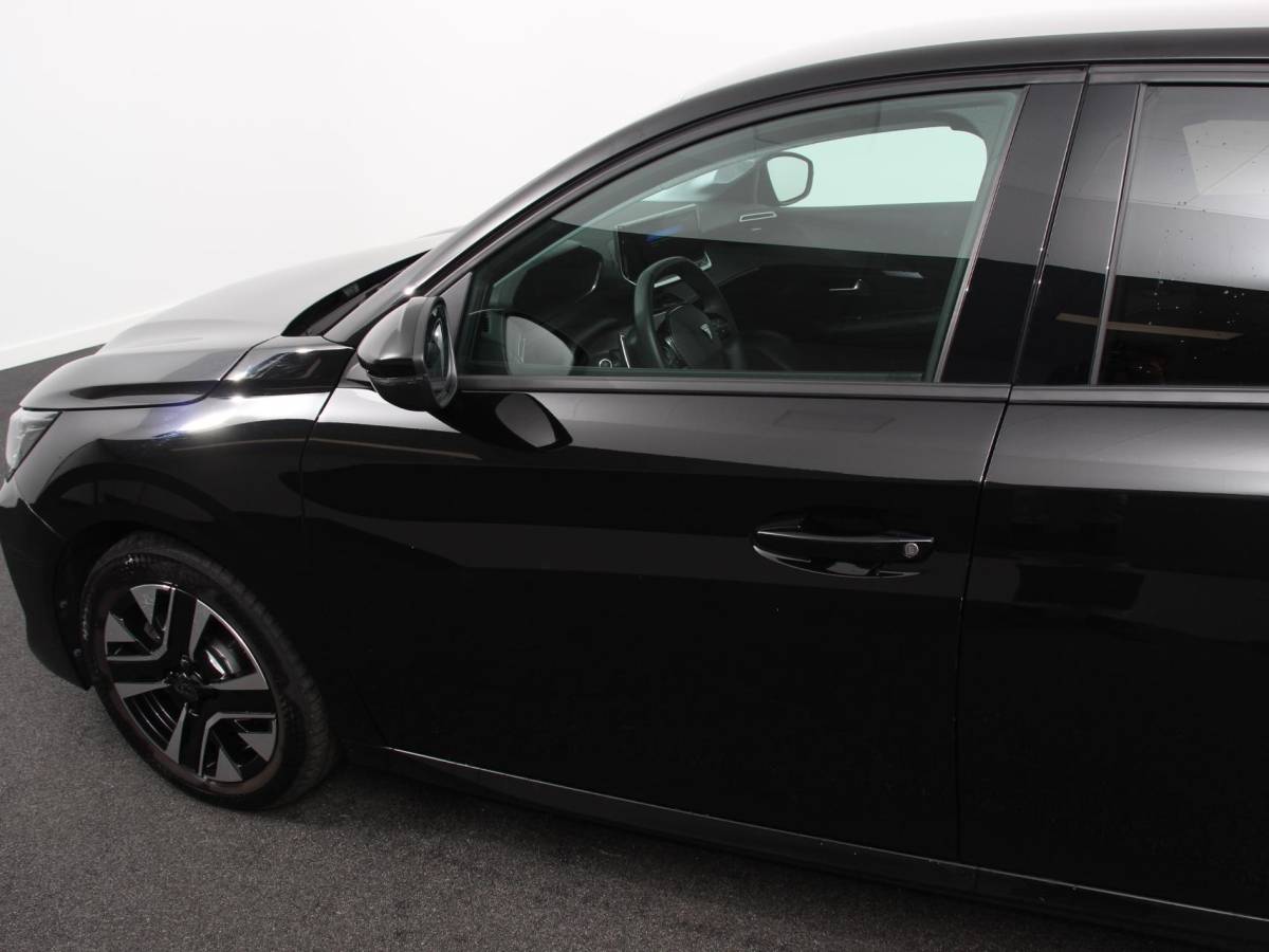 Peugeot 208 Peugeot 208 Hybrid 100 Automaat Allure Navigatie Apple Carplay/ Android Auto Camera Parkeersensoren Adaptive Cruise Control Stoelverwarming Ledverlichting Climate control