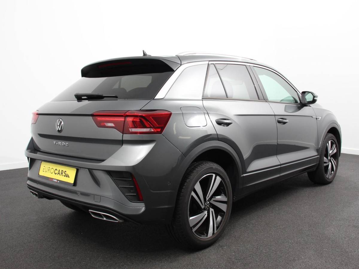 Volkswagen T-Roc Volkswagen T-Roc 1.5 TSI 150pk DSG R-Line | Navigatie | Apple Carplay/Android Auto | Parkeersensoren | Camera | Adaptive Cruise Control | Elektrische achterklep | Stoel- en stuurverwarming | Climate Control | Ledverlichting | Virtual Cockpit