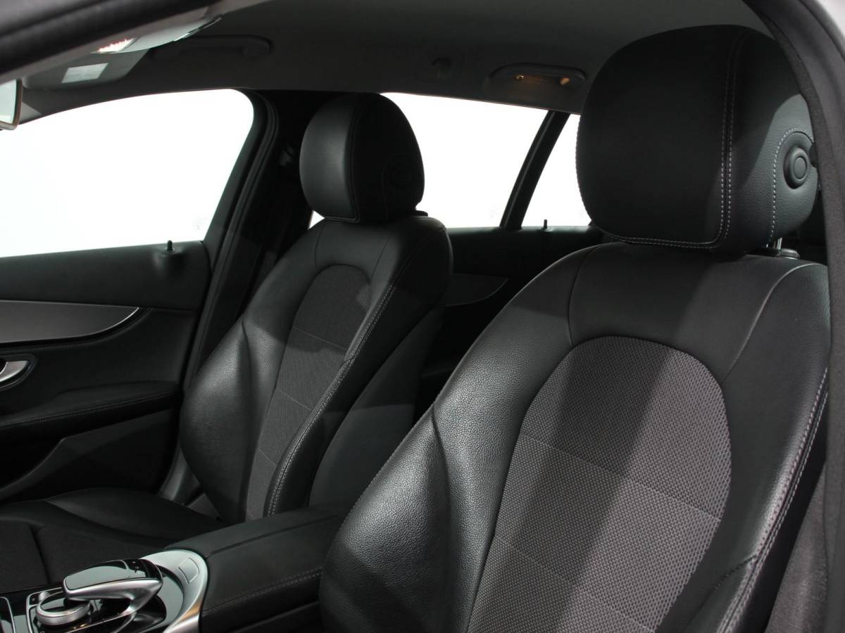 Mercedes-Benz C-Klasse Mercedes-Benz C-klasse Estate 180 Ambition Automaat | Climate control | Leder | Navigatie | Lichtmetalen velgen | Parksensoren | Cruise control