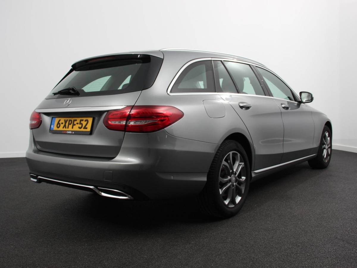 Mercedes-Benz C-Klasse Mercedes-Benz C-klasse Estate 180 Ambition Automaat | Climate control | Leder | Navigatie | Lichtmetalen velgen | Parksensoren | Cruise control