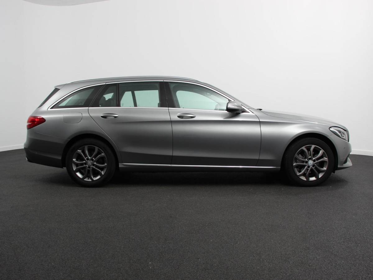 Mercedes-Benz C-Klasse Mercedes-Benz C-klasse Estate 180 Ambition Automaat | Climate control | Leder | Navigatie | Lichtmetalen velgen | Parksensoren | Cruise control