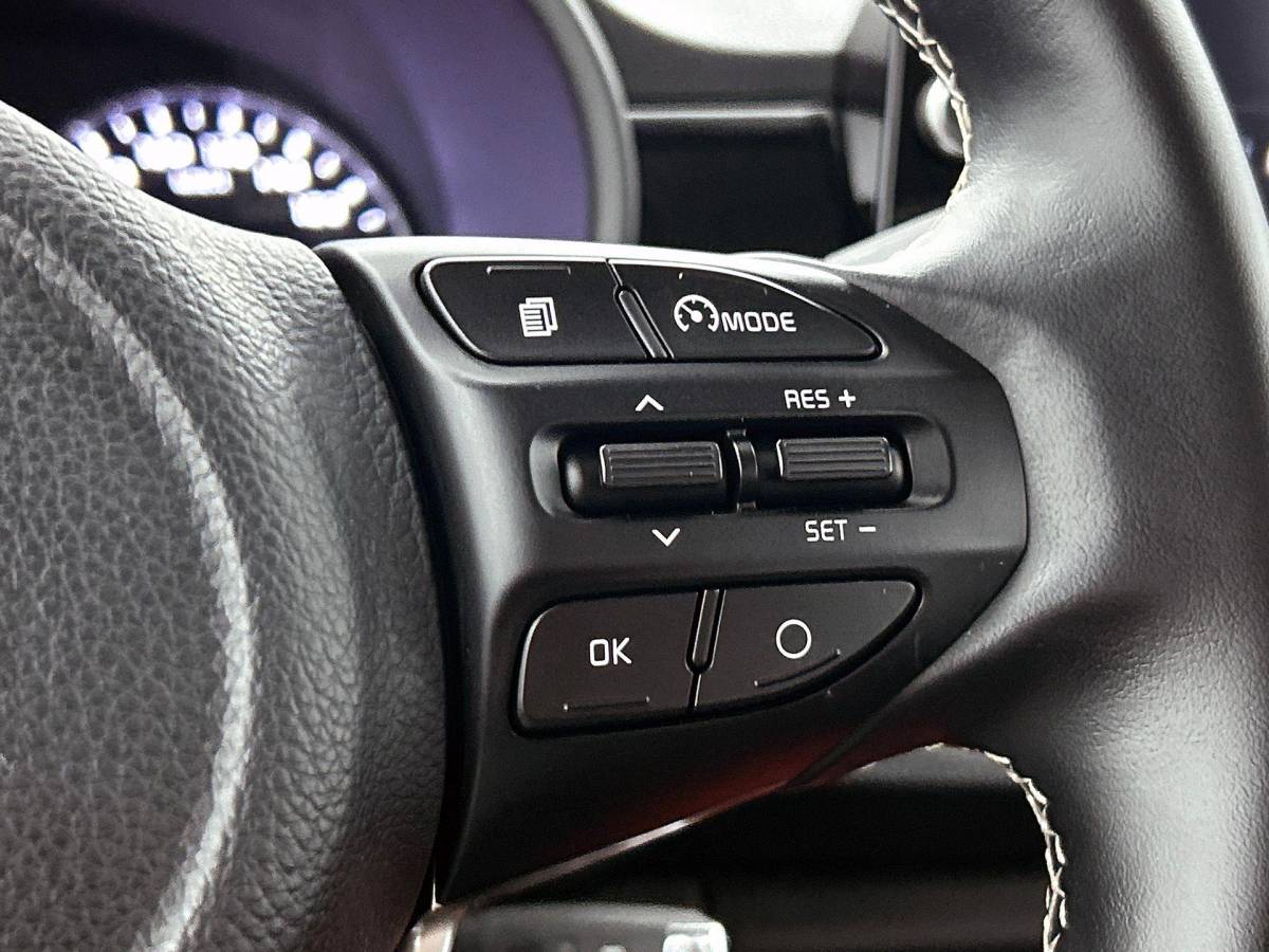 Kia Picanto Kia Picanto 1.0 DPi DynamicLine Automaat | Navigatie | Apple Carplay/Android Auto | Airco | Camera | DAB | Lichtmetalen velgen | Bluetooth
