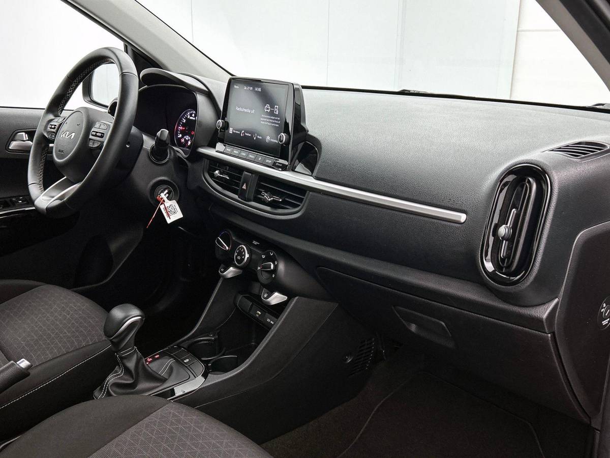 Kia Picanto Kia Picanto 1.0 DPi DynamicLine Automaat | Navigatie | Apple Carplay/Android Auto | Airco | Camera | DAB | Lichtmetalen velgen | Bluetooth