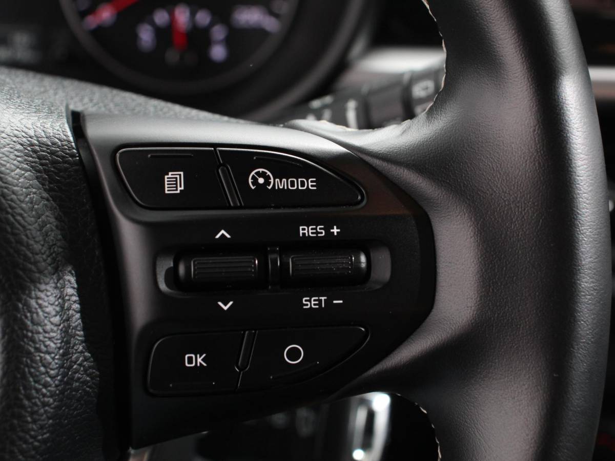 Kia Picanto Kia Picanto 1.0 DPi DynamicLine Automaat | Navigatie | Apple Carplay/Android Auto | Airco | Camera | DAB | Lichtmetalen velgen | Bluetooth
